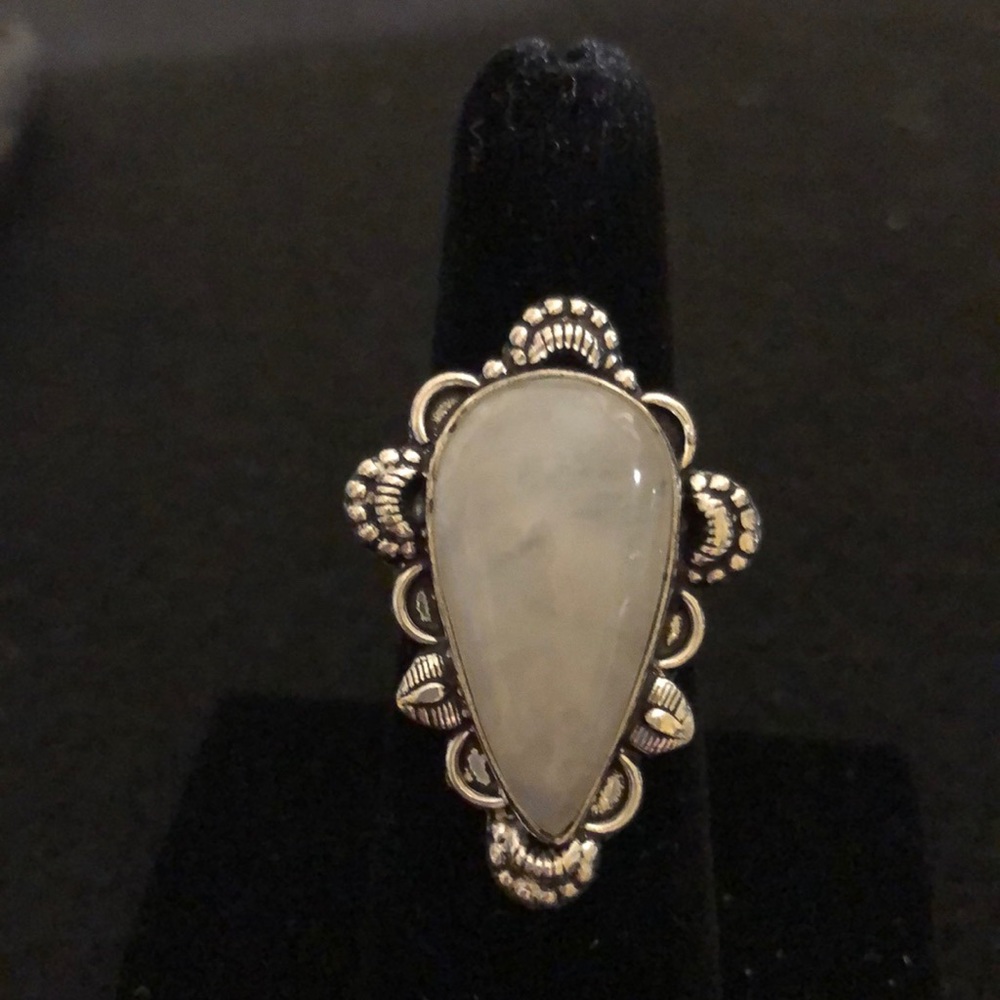 Rainbow Moonstone Gemstone Ring Hand Crafted Size… - image 1